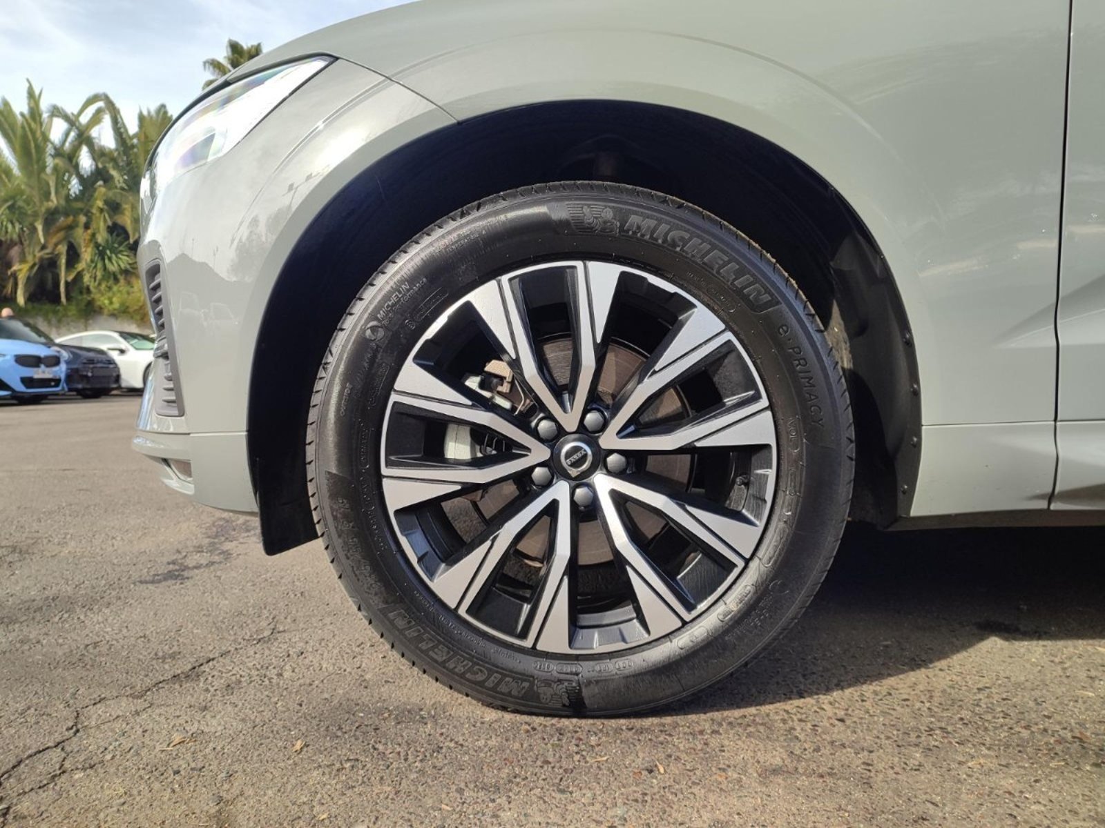 Volvo XC60 II B5 PLUS 4X4 2.0 2025 - Foto 5 de 18