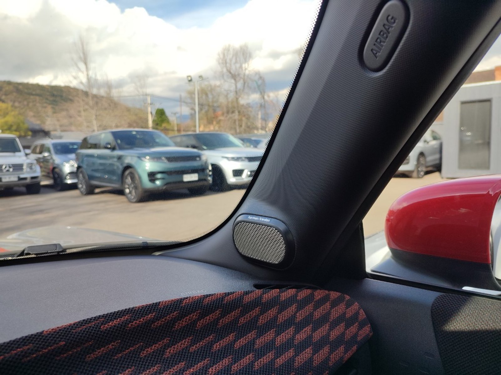 Mini COOPER JCW 2.0 AT 2026 - Imagen 15 de 17