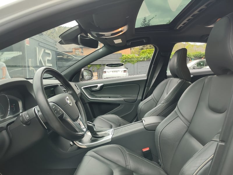 Volvo S60 T6 RDESIGN 4WD 2.0 2018 - Imagen 10 de 16