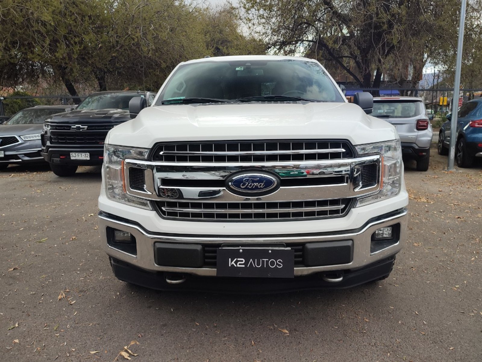 Ford F-150 XLT 5.0 4X4 DOB CAB 2021 - Foto 2 de 18