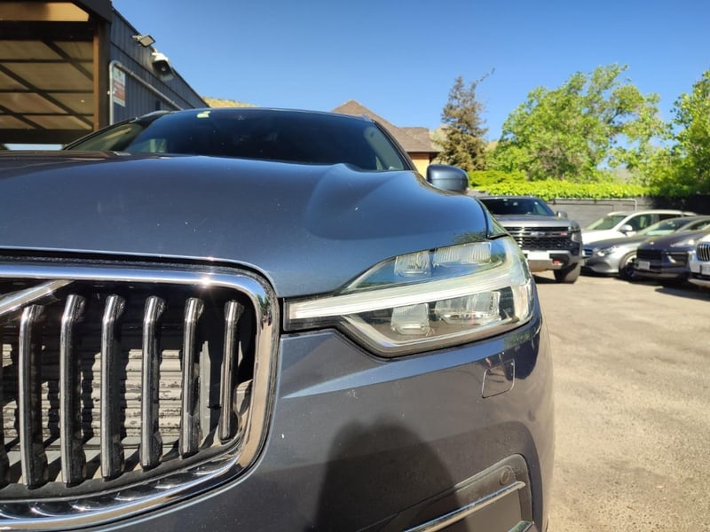 Volvo XC60 D5 INSCRIPTION 2.0 4WD 2018 - Imagen 3 de 17