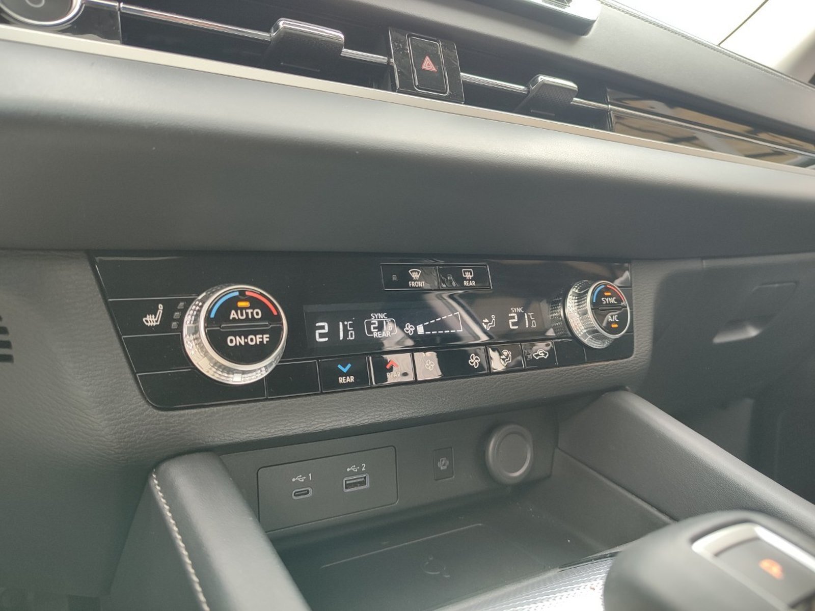 Mitsubishi OUTLANDER GLS LIMITED 2.4 PHEV 4X4 2026 - Imagen 17 de 19