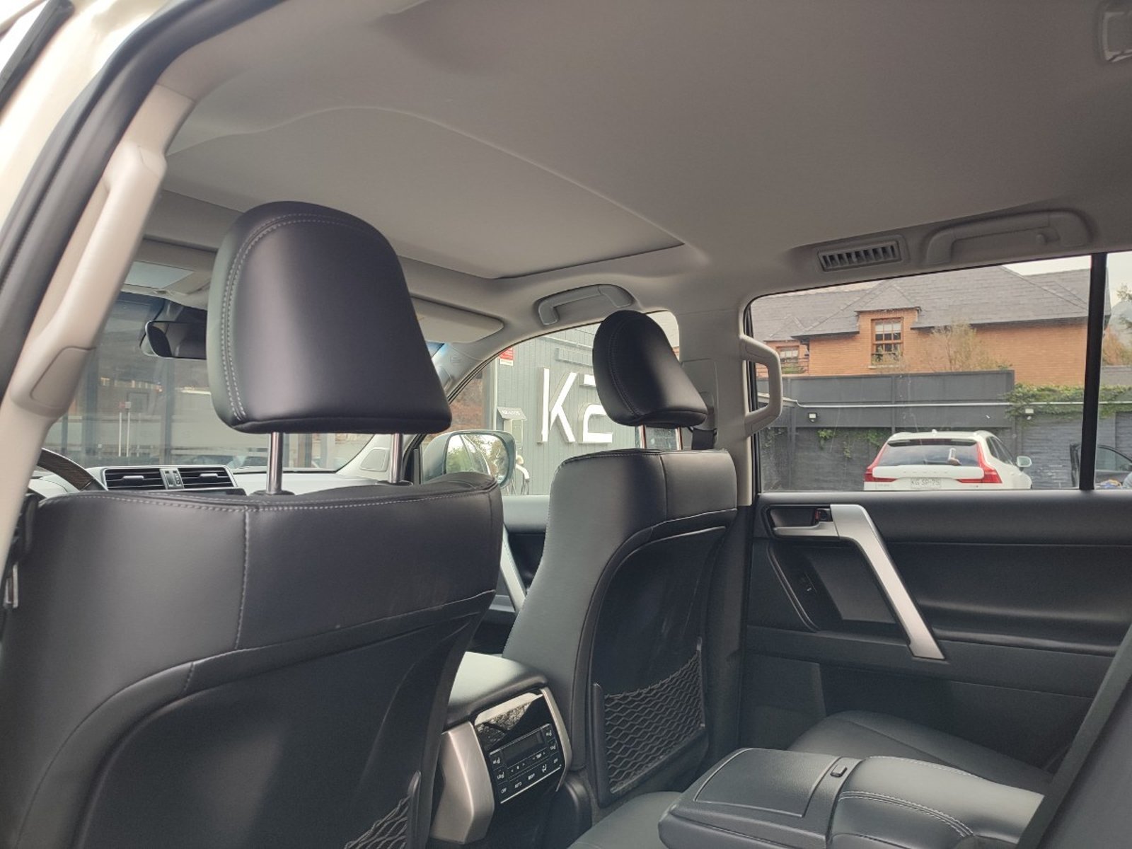 Toyota LAND CRUISER PRADO VX-L 5P 4WD 4.0 2023 - Imagen 9 de 16