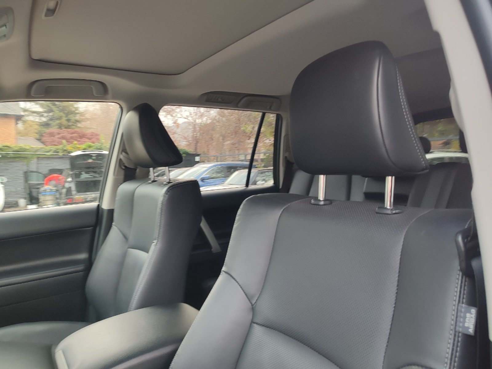 TOYOTA LAND CRUISER PRADO VX-L 5P 4WD 4.0 2023 - Imagen 11 de 15