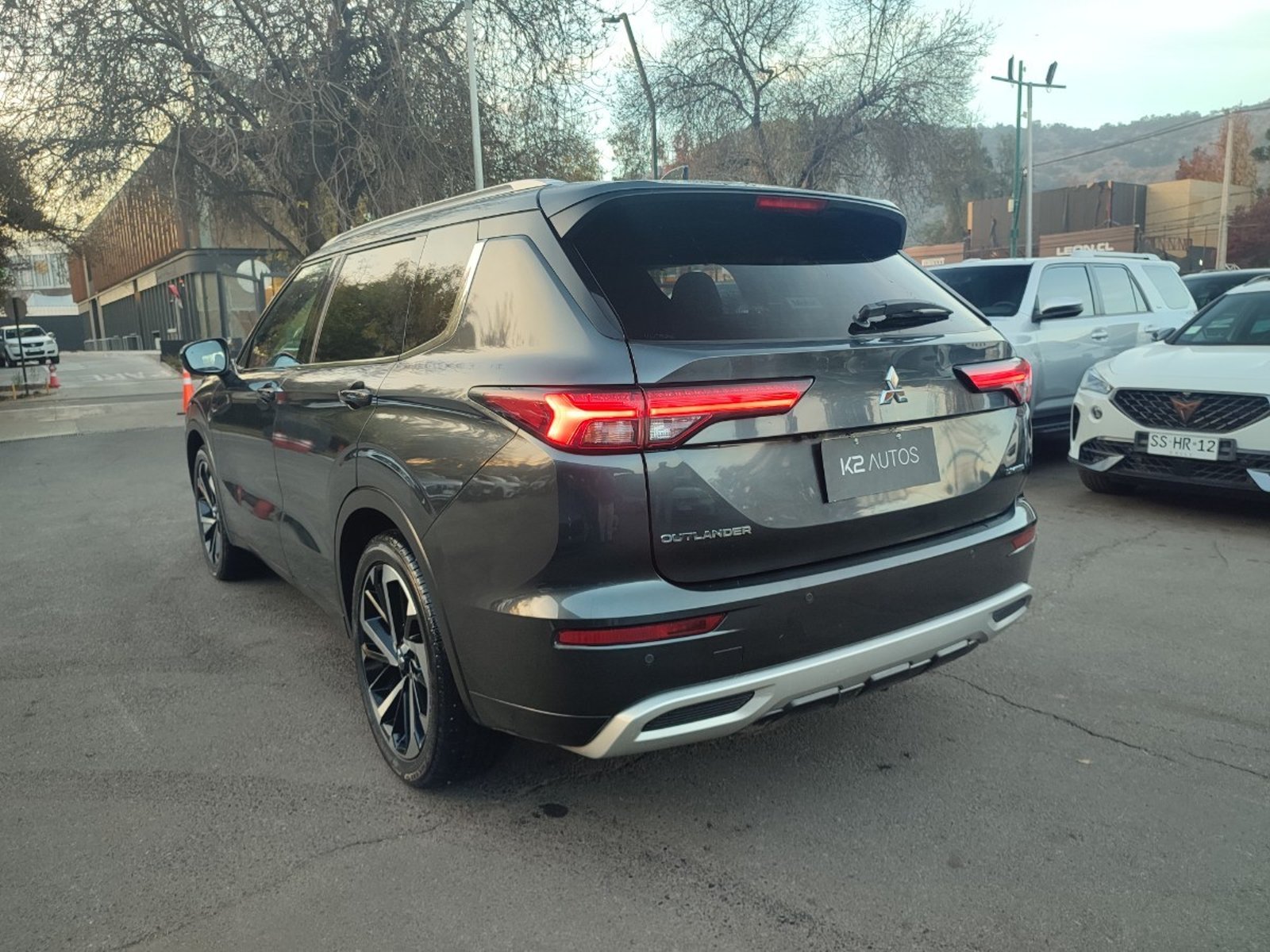 MITSUBISHI OUTLANDER GLS LIMITED 2.5 4X4 AT 2026 - Imagen 6 de 18