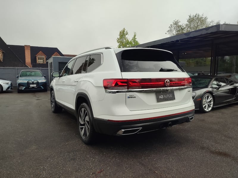 Volkswagen ATLAS LIMITED 2.0 TSI 4MOTION AT 2025 - Imagen 6 de 17