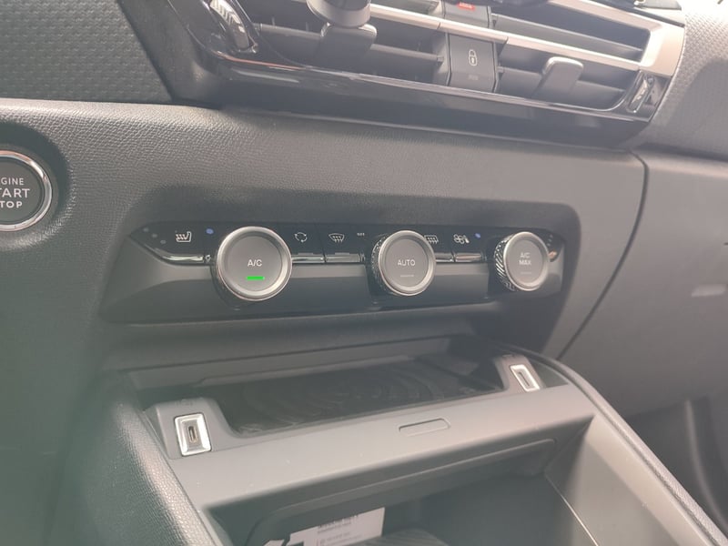 Citroën C4 1.2 MHEV MAX AT 2026 - Imagen 15 de 18