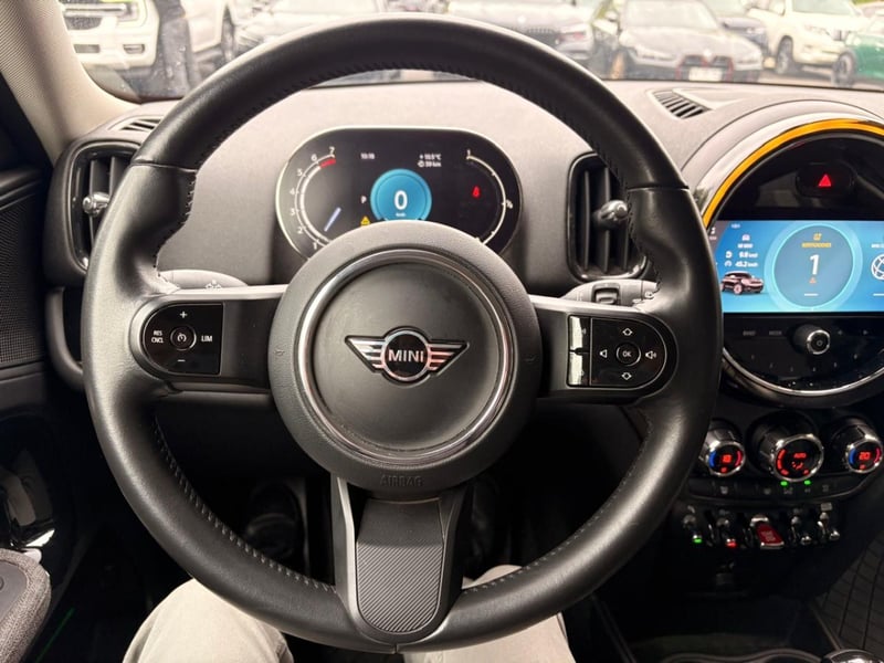 Mini COUNTRYMAN COOPER 1.5 AUT 2024 - Imagen 14 de 18