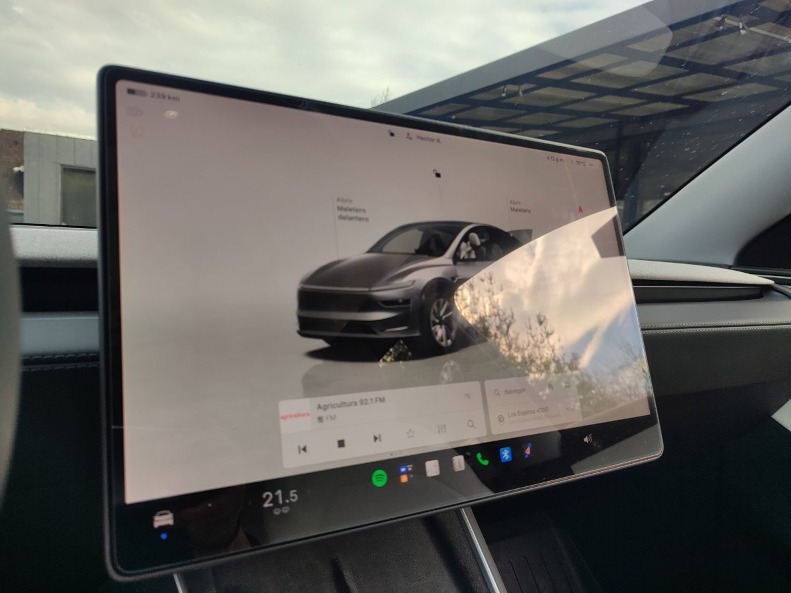 Tesla MODEL Y LONG RANGE AWD DUAL MOTOR 2026 - Imagen 14 de 17