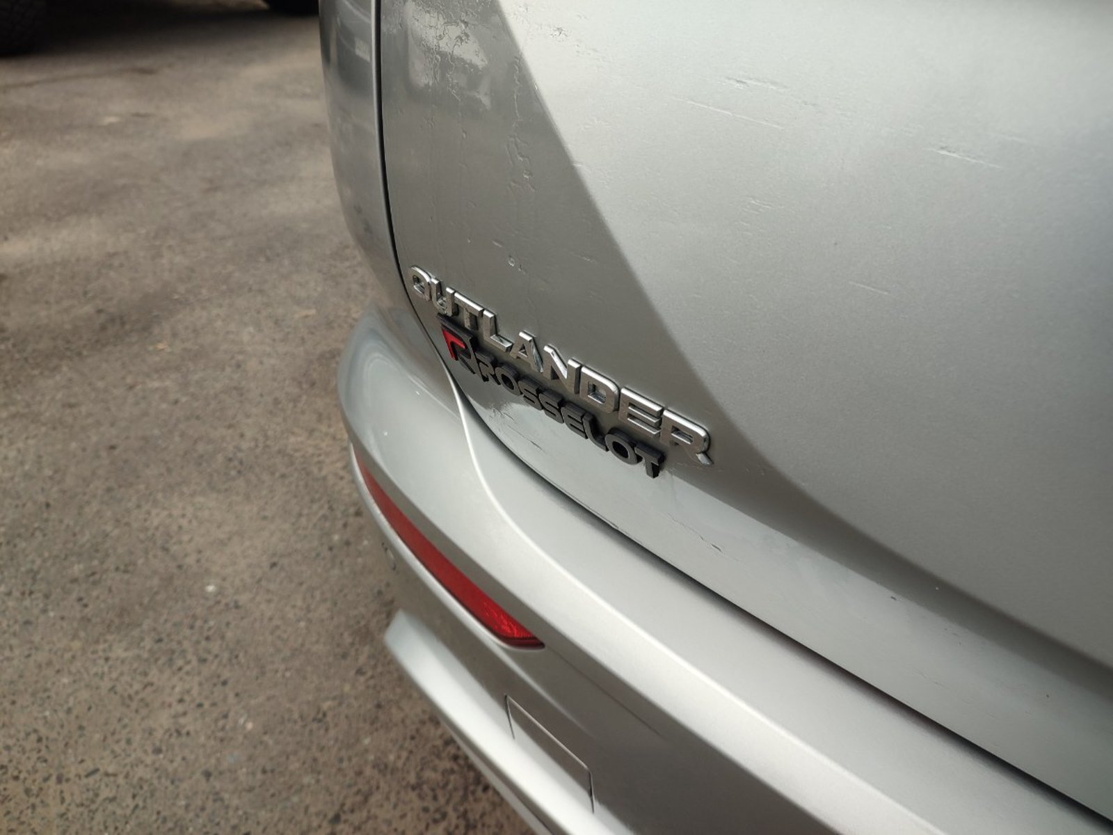 Mitsubishi OUTLANDER GLS LIMITED 2.4 PHEV 4X4 2026 - Imagen 10 de 19