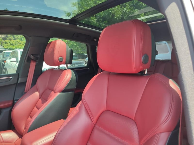 Porsche MACAN T III 2.0 DCT 4WD 2024 - Imagen 12 de 18