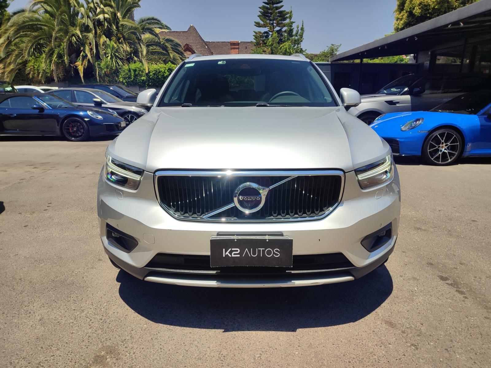 Volvo XC40 T5 MOMENTUM PLUS 4WD 2.0 2019 - Foto 3 de 17