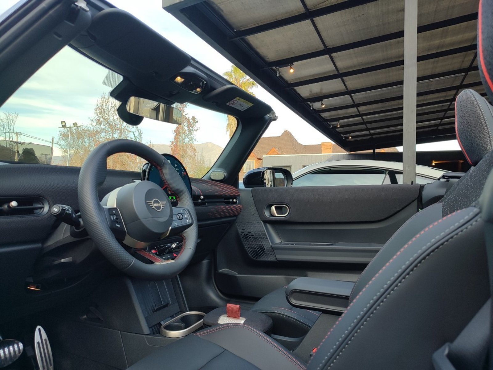 MINI COOPER JCW CABRIOLET 2.0 AT 2026 - Imagen 11 de 18