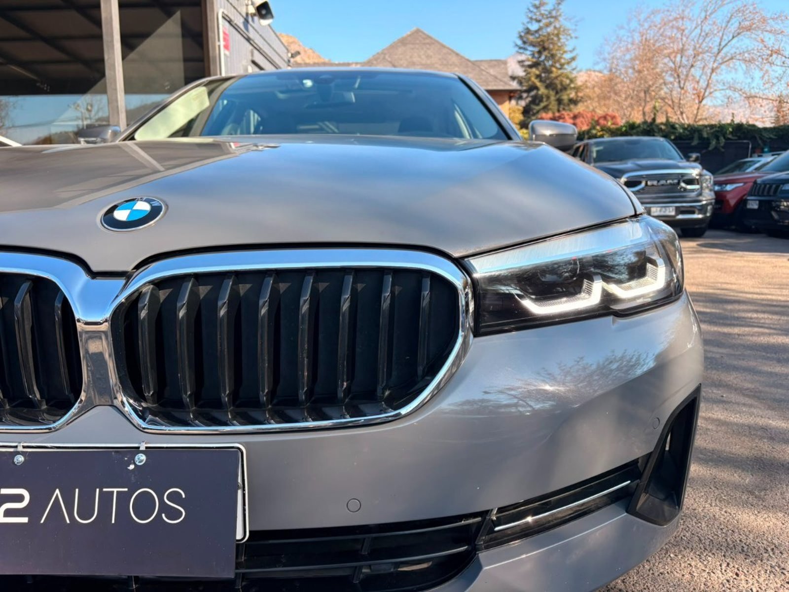 BMW 520D HERITAGE 2.0 AT 2021 - Foto 3 de 17