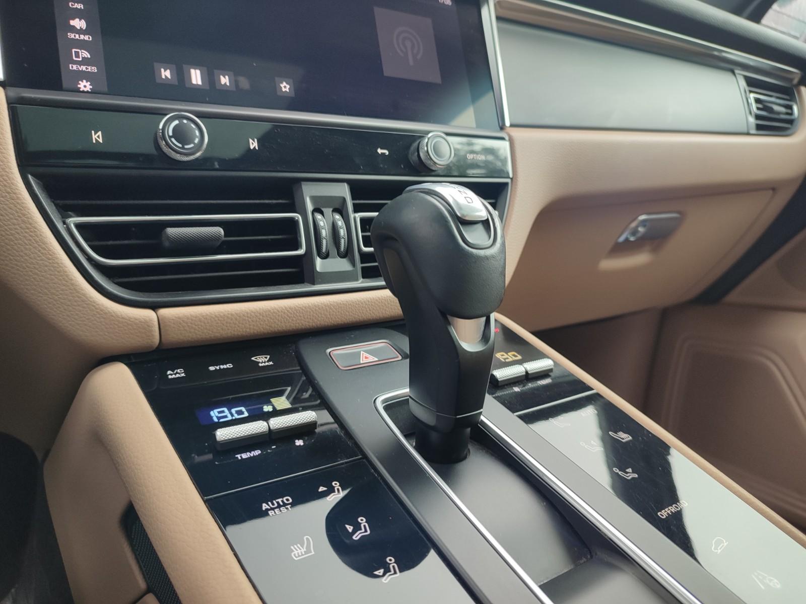 PORSCHE MACAN R4 III 4WD 2.0 2023 - Imagen 12 de 17