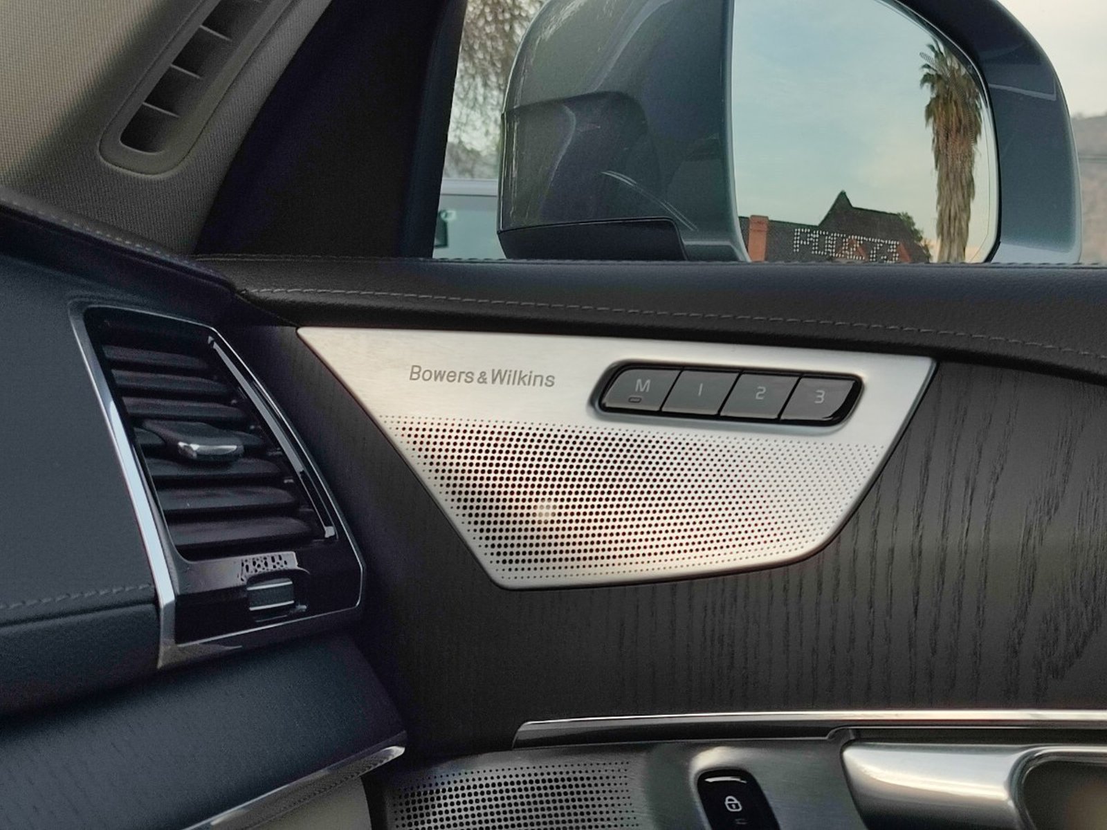 Volvo XC90 T8 INSCRIPTION 2.0 4WD 2020 - Imagen 11 de 17
