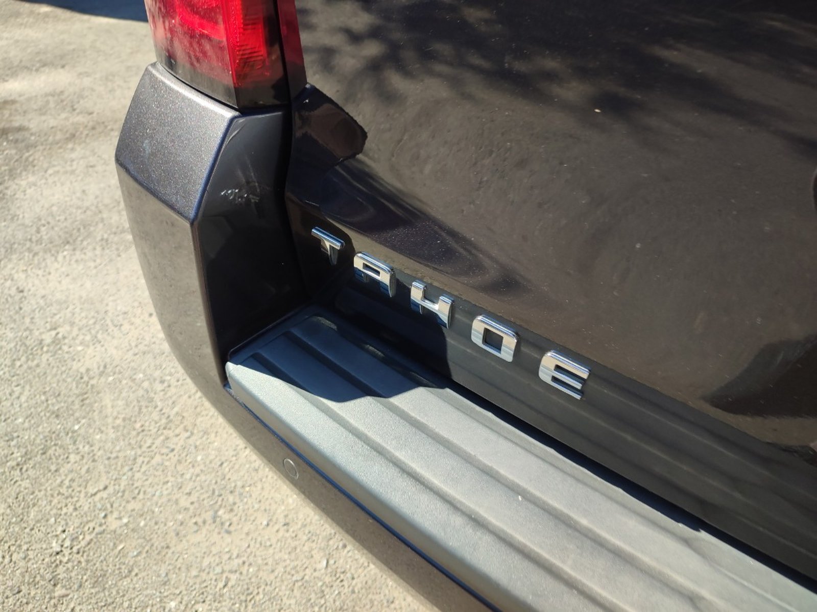 Chevrolet TAHOE LT 4WD 5.3 2017 - Imagen 8 de 16