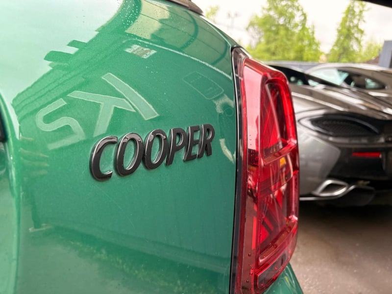 Mini COUNTRYMAN COOPER 1.5 AUT 2024 - Imagen 8 de 18