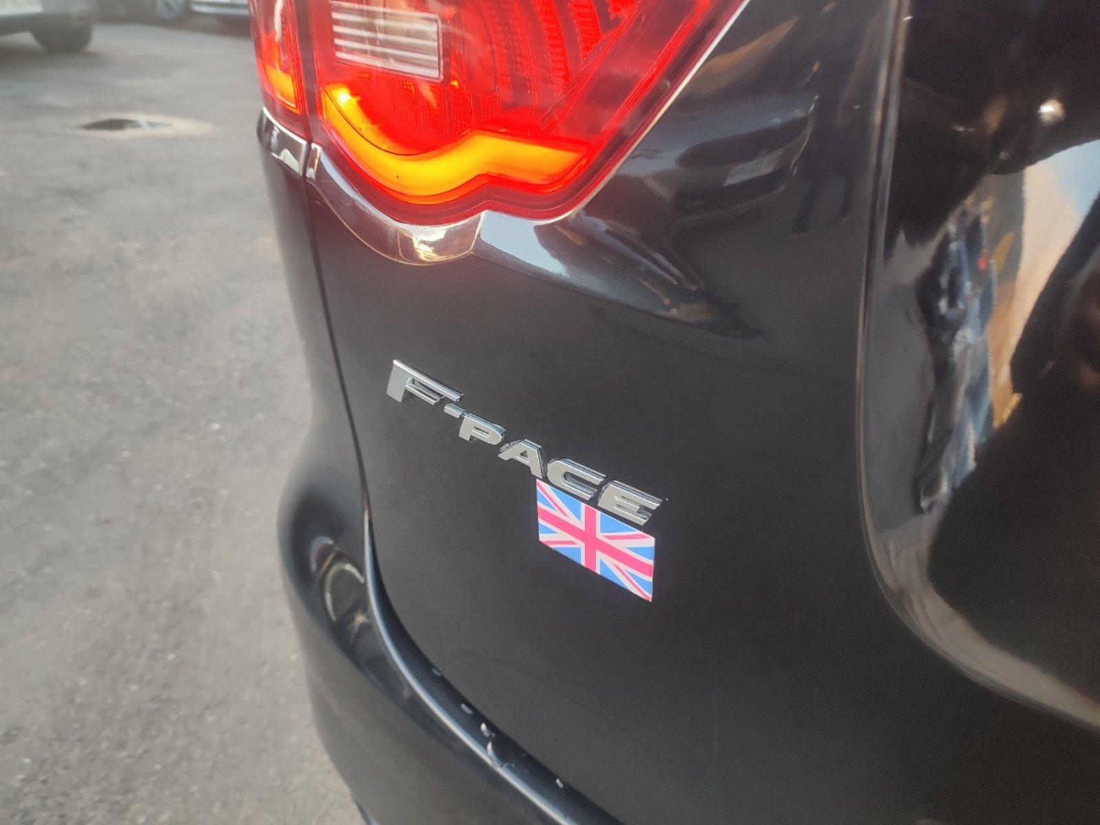 Jaguar F-PACE PRESTIGE 2.0D 4X4 2019 - Imagen 7 de 17