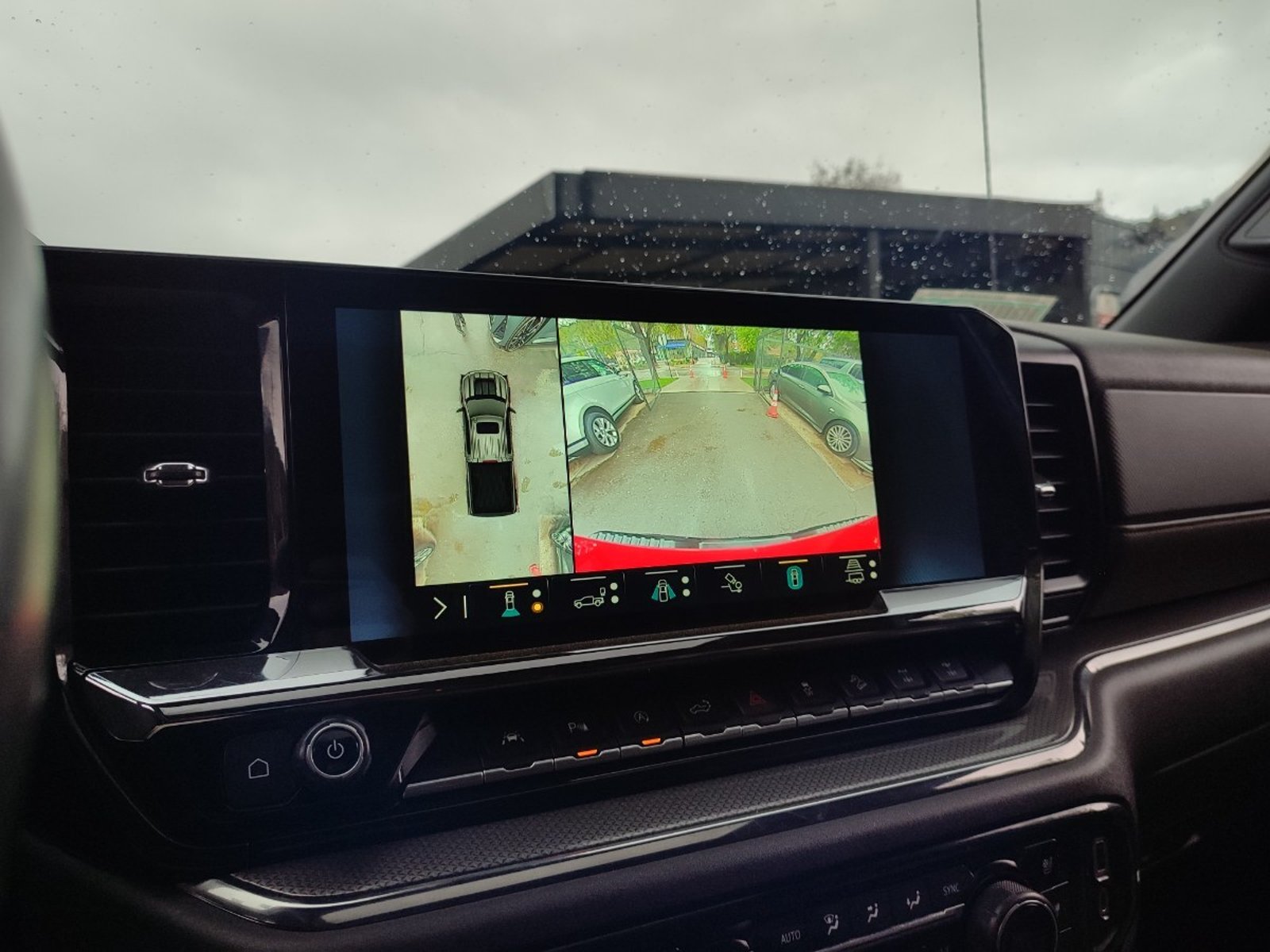 Chevrolet SILVERADO ZR2 6.2L 4WD 2023 - Imagen 16 de 18