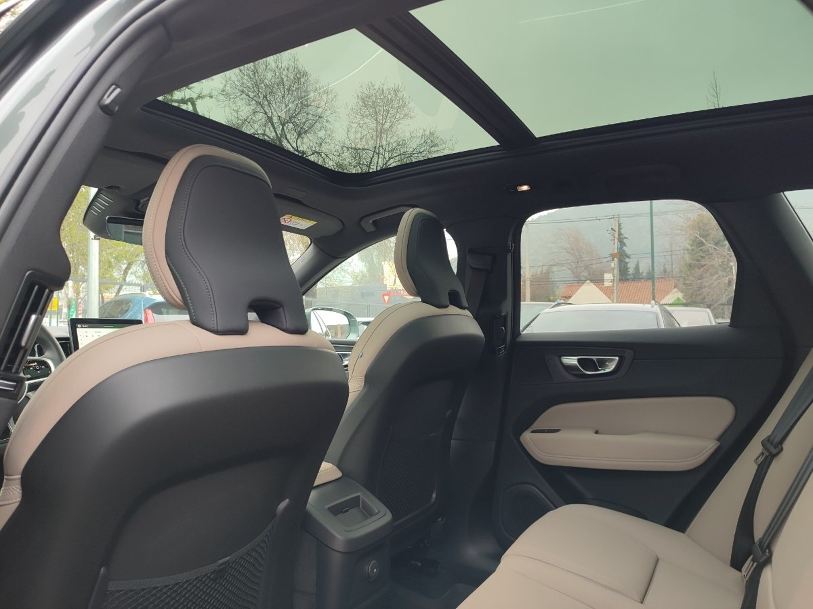 Volvo XC60 T8 CORE 2.0 4WD 2026 - Imagen 10 de 18