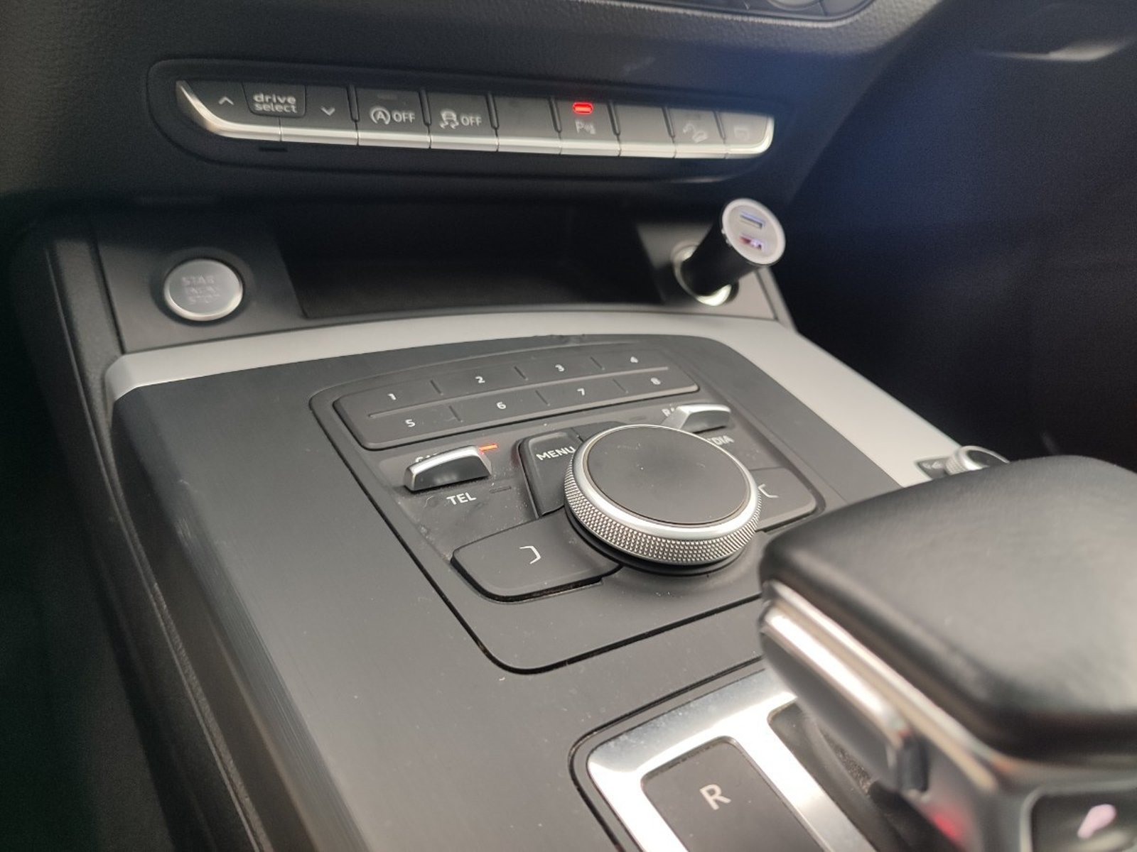 Audi Q5 SPORT 2.0 AT QUATTRO 2018 - Imagen 14 de 17