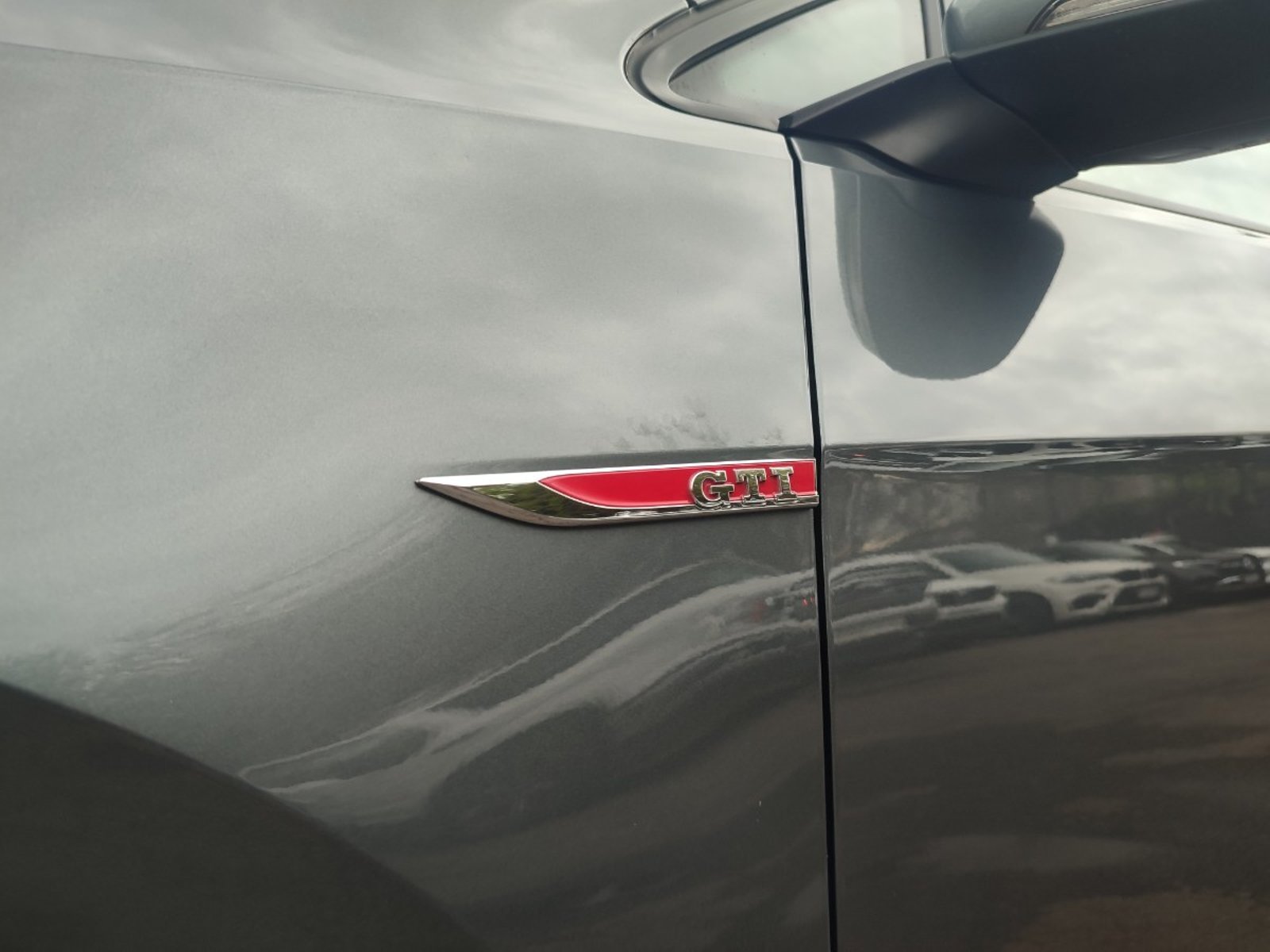 Volkswagen GOLF GTI 2.0 TSI DSG 2020 - Imagen 6 de 17