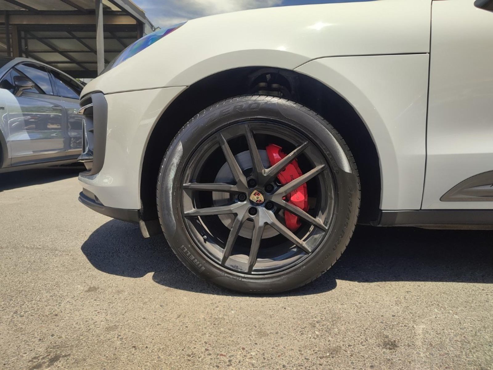 Porsche MACAN T III 2.0 DCT 4WD 2024 - Foto 5 de 18