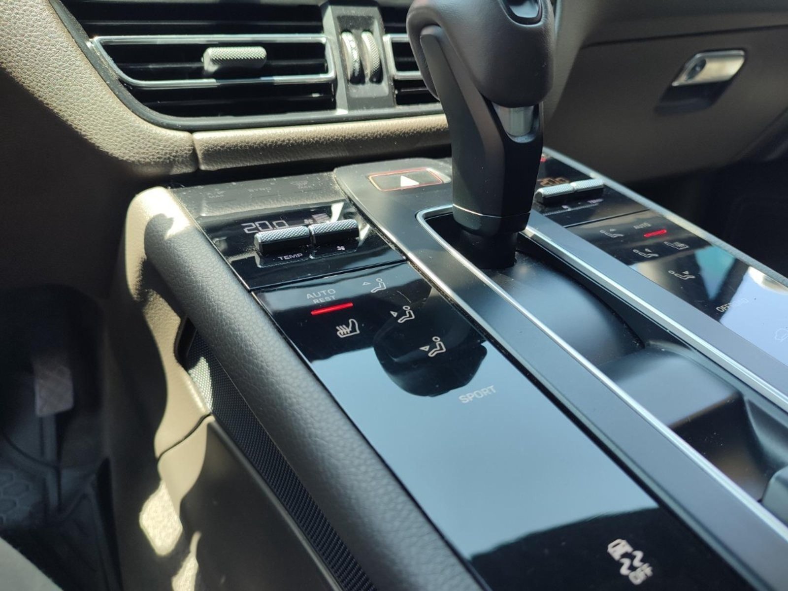 Porsche MACAN R4 III 4WD 2.0 2023 - Imagen 12 de 17