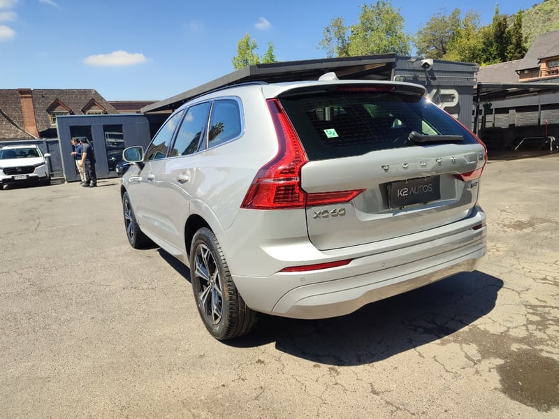 Volvo XC60 II B5 MOMENTUM 2.0 4WD 2022 - Imagen 6 de 19