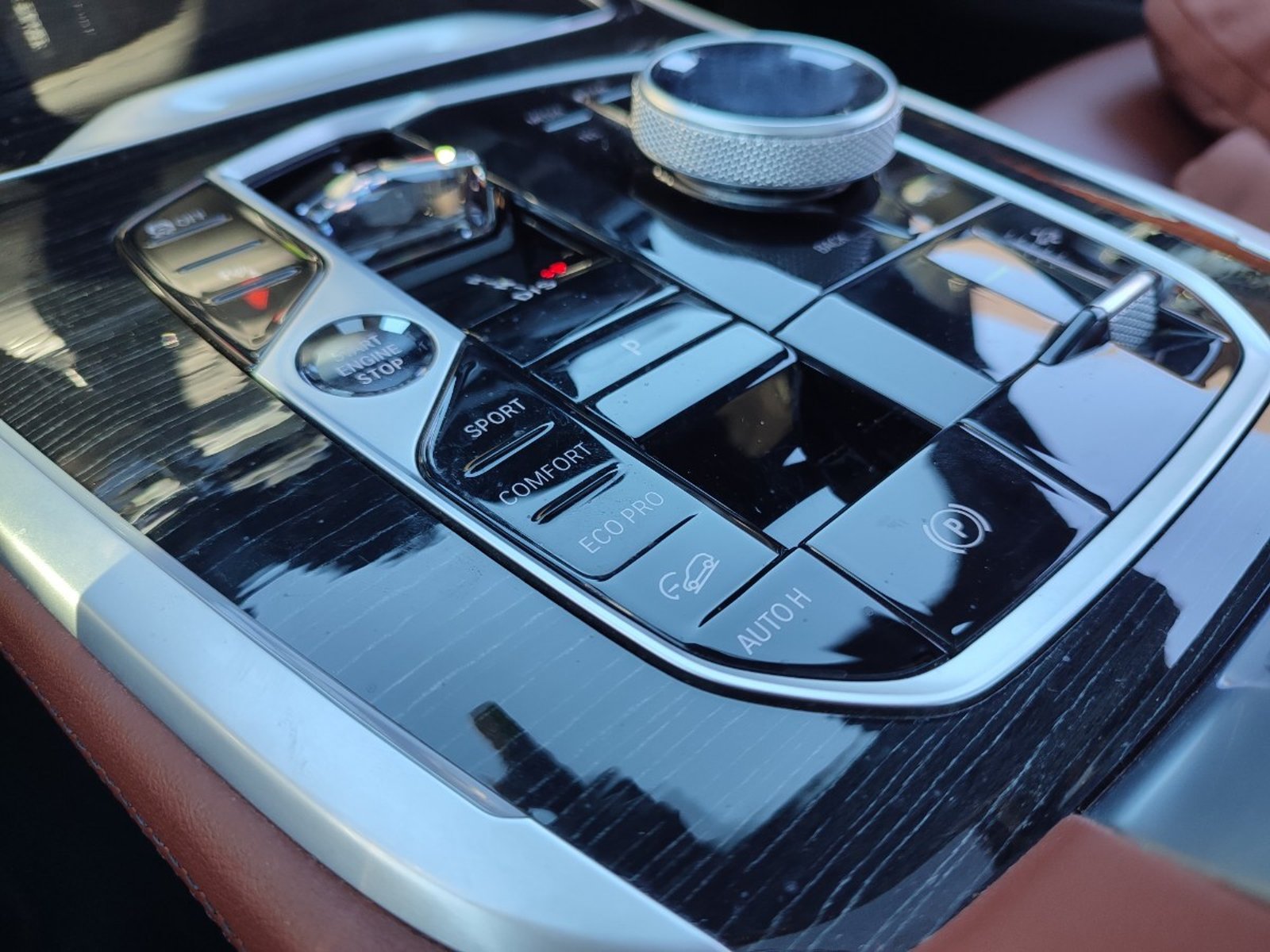 BMW X7 XDRIVE 40D PURE EXCELLENCE 2025 - Imagen 16 de 20