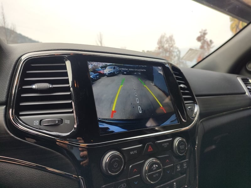 Jeep GRAND CHEROKEE LIMITED X 3.6 4X4 2022 - Imagen 16 de 17