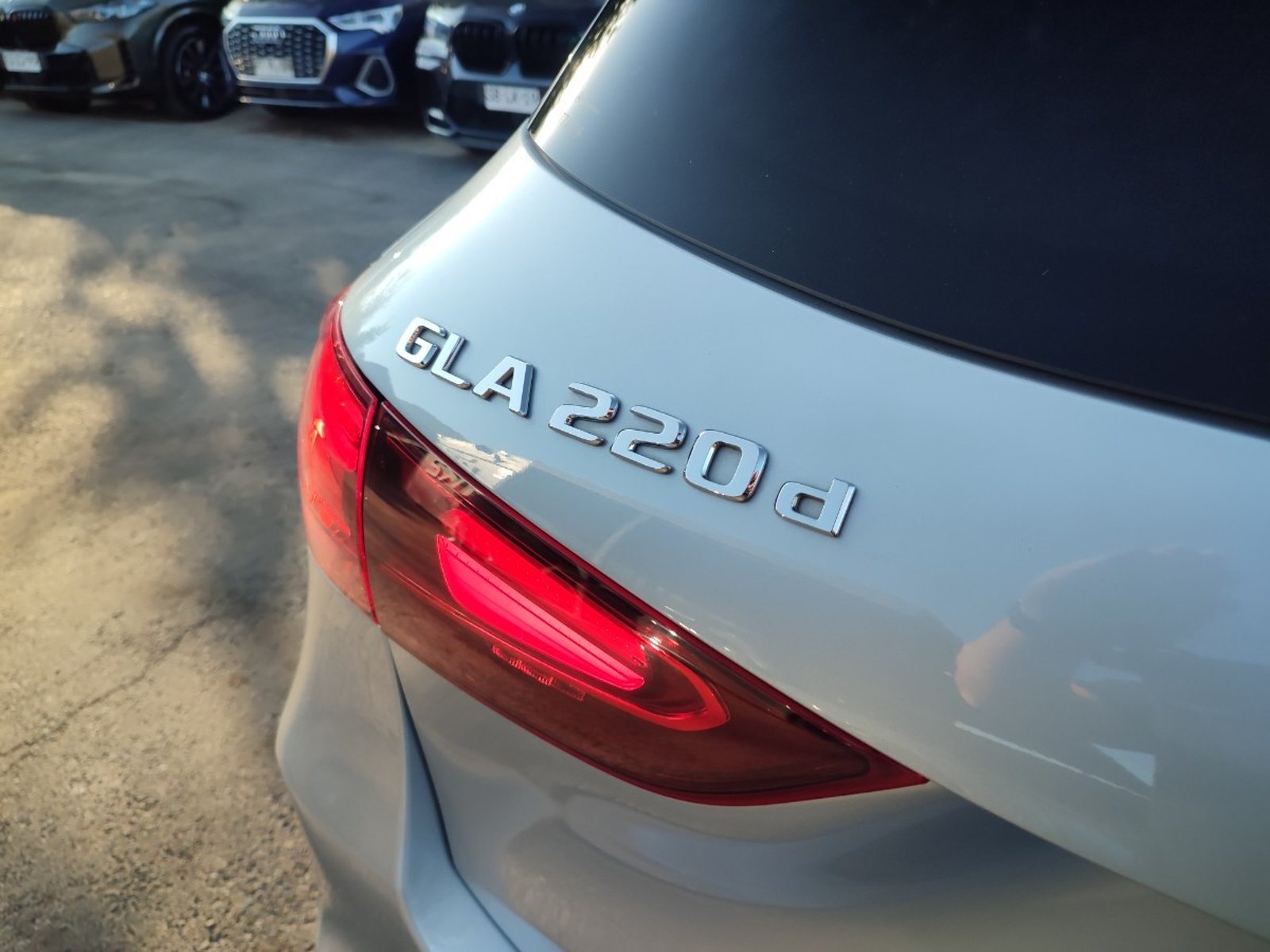 Mercedes-Benz GLA 220 D 4MATIC 2.0 DCT AMG LINE 2025 - Imagen 8 de 17