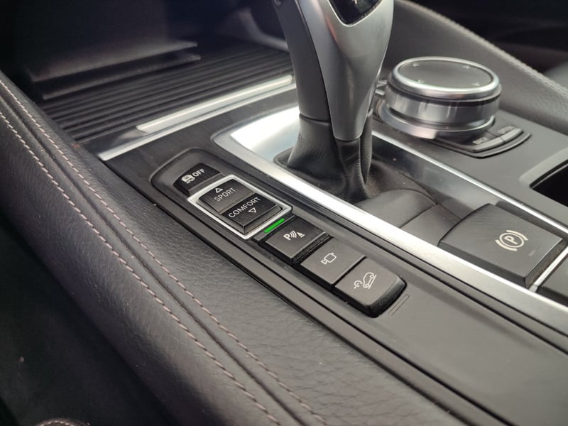 BMW X6 XDRIVE 35I 3.0 4WD 2019 - Imagen 16 de 19