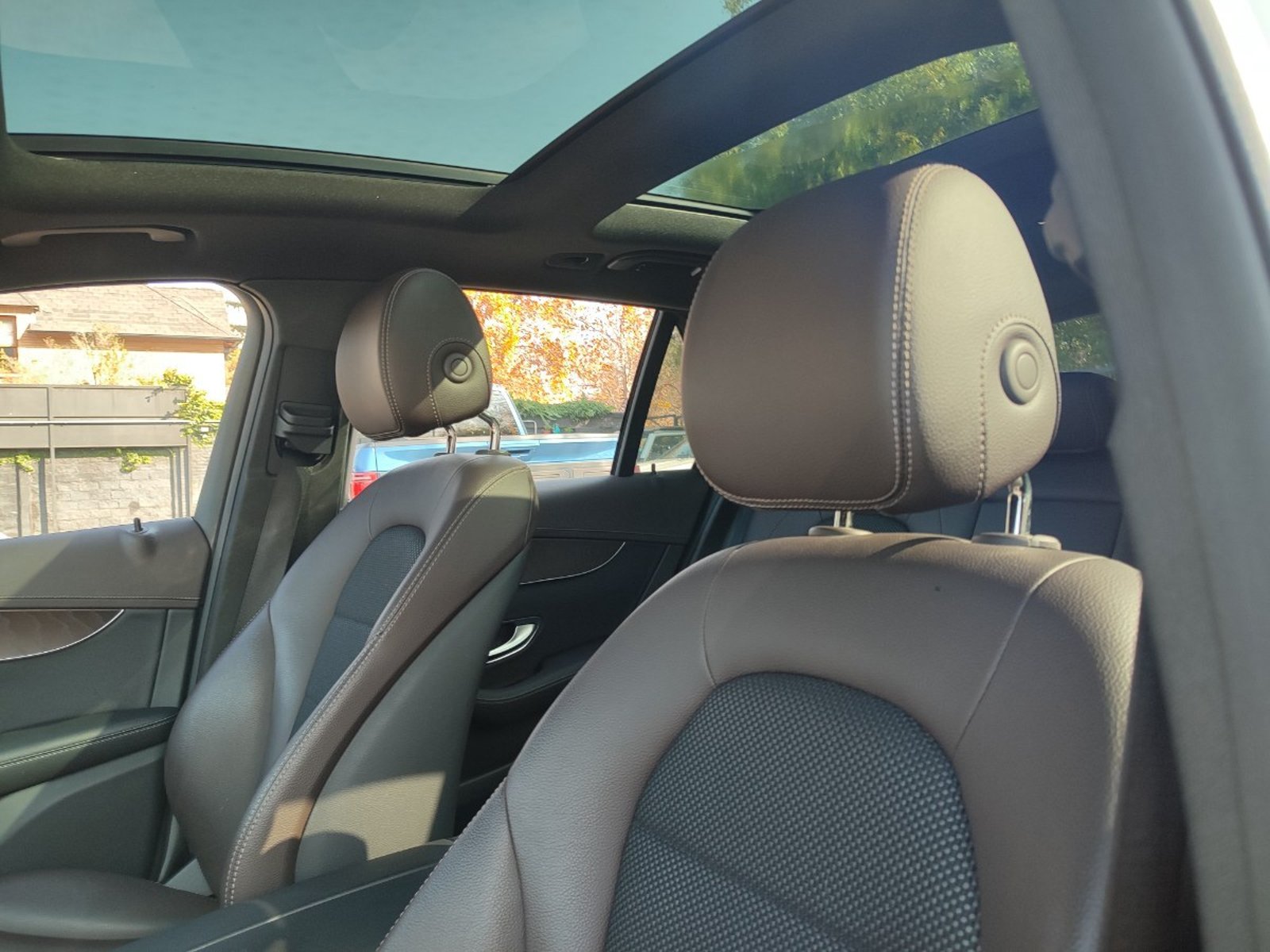 MERCEDES-BENZ GLC 250 2.0 4MATIC AT 2016 - Imagen 13 de 18