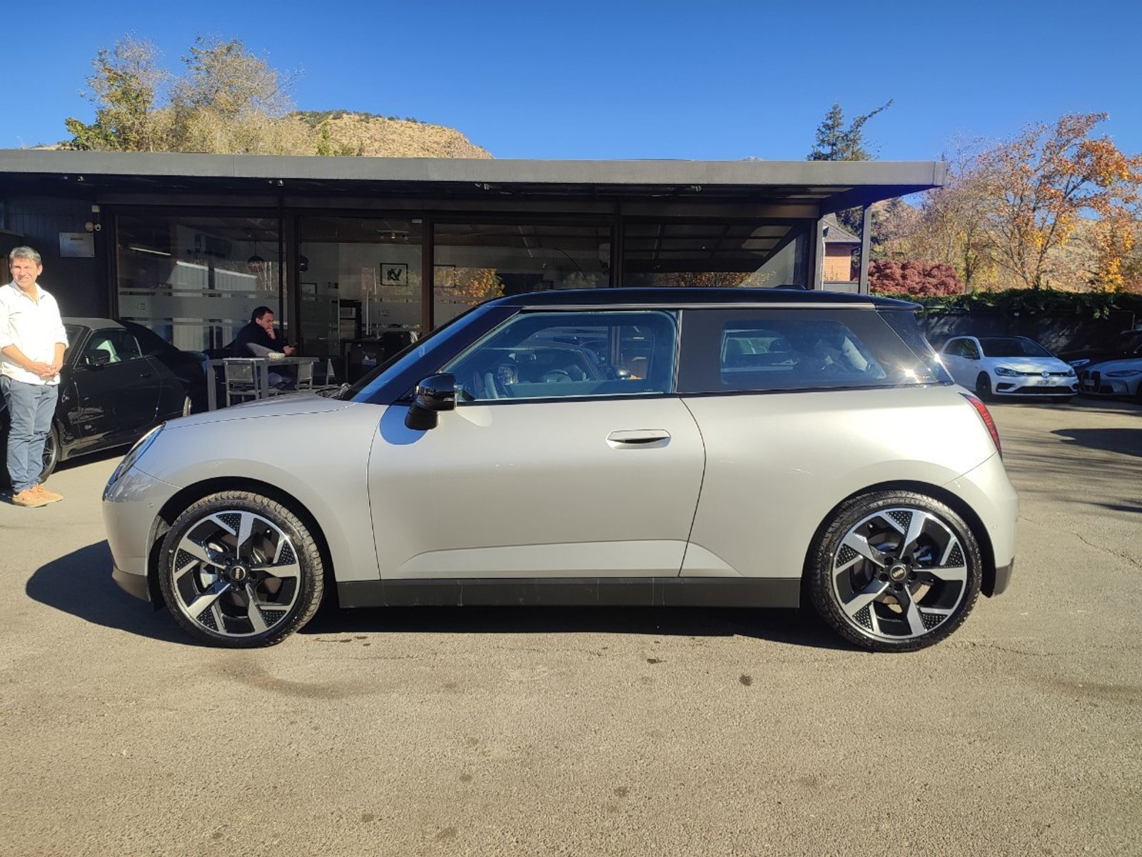 MINI COOPER SE FAVOURED 2025 - Imagen 5 de 16