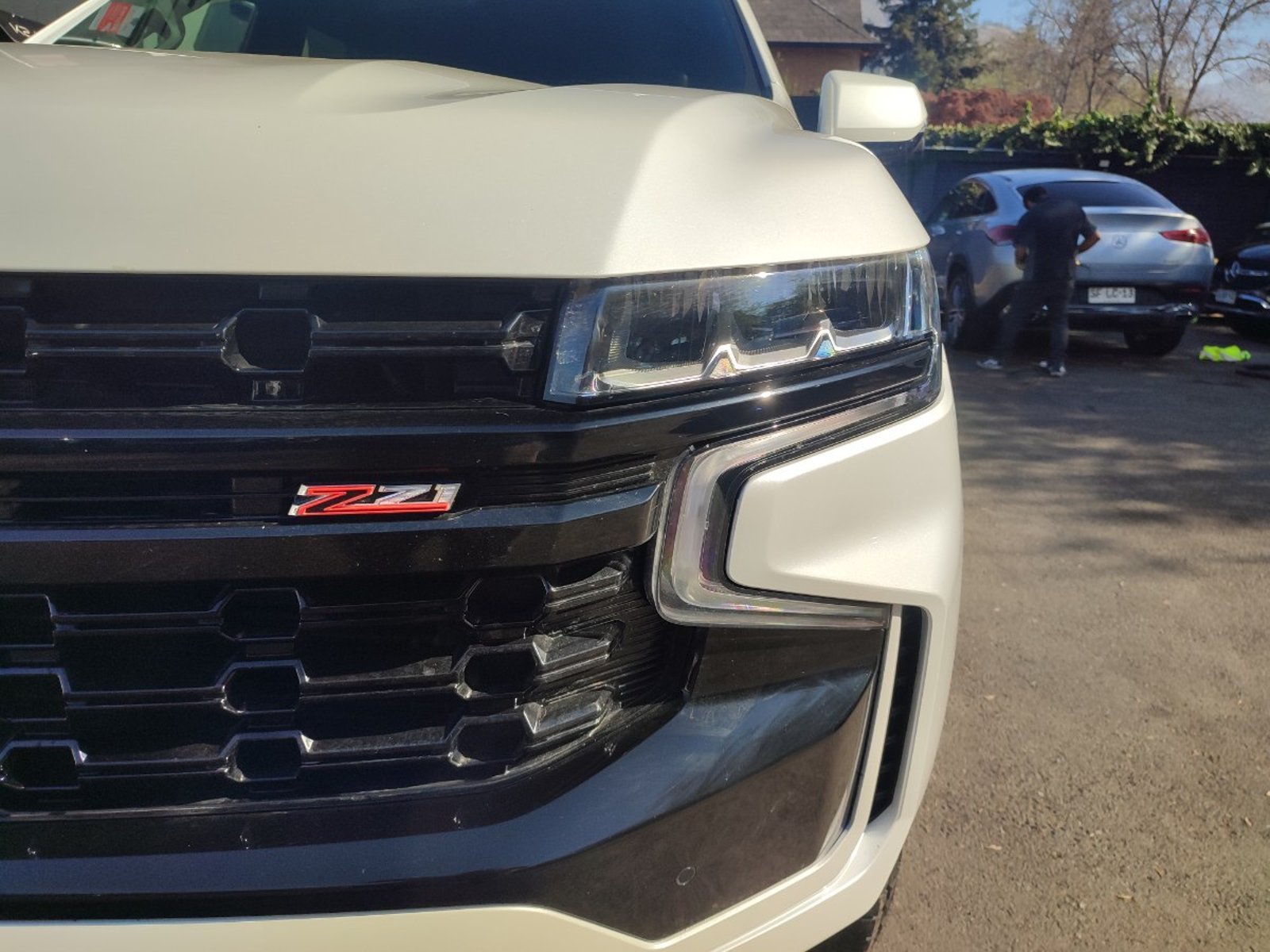 Chevrolet SUBURBAN Z71 5.3 4WD 2025 - Foto 3 de 18