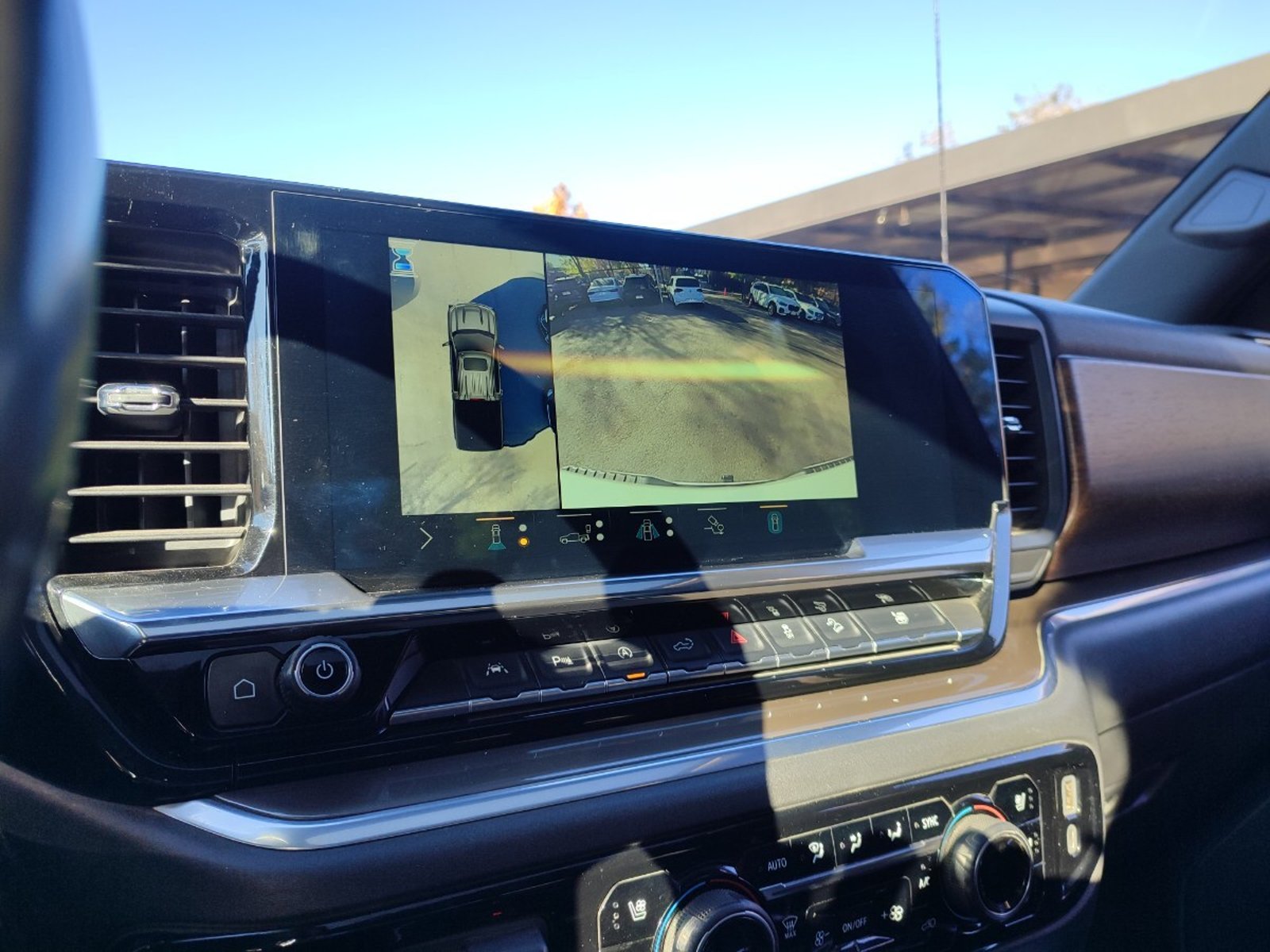 CHEVROLET SILVERADO HIGH COUNTRY 3.0 DT 4WD 2023 - Imagen 16 de 17