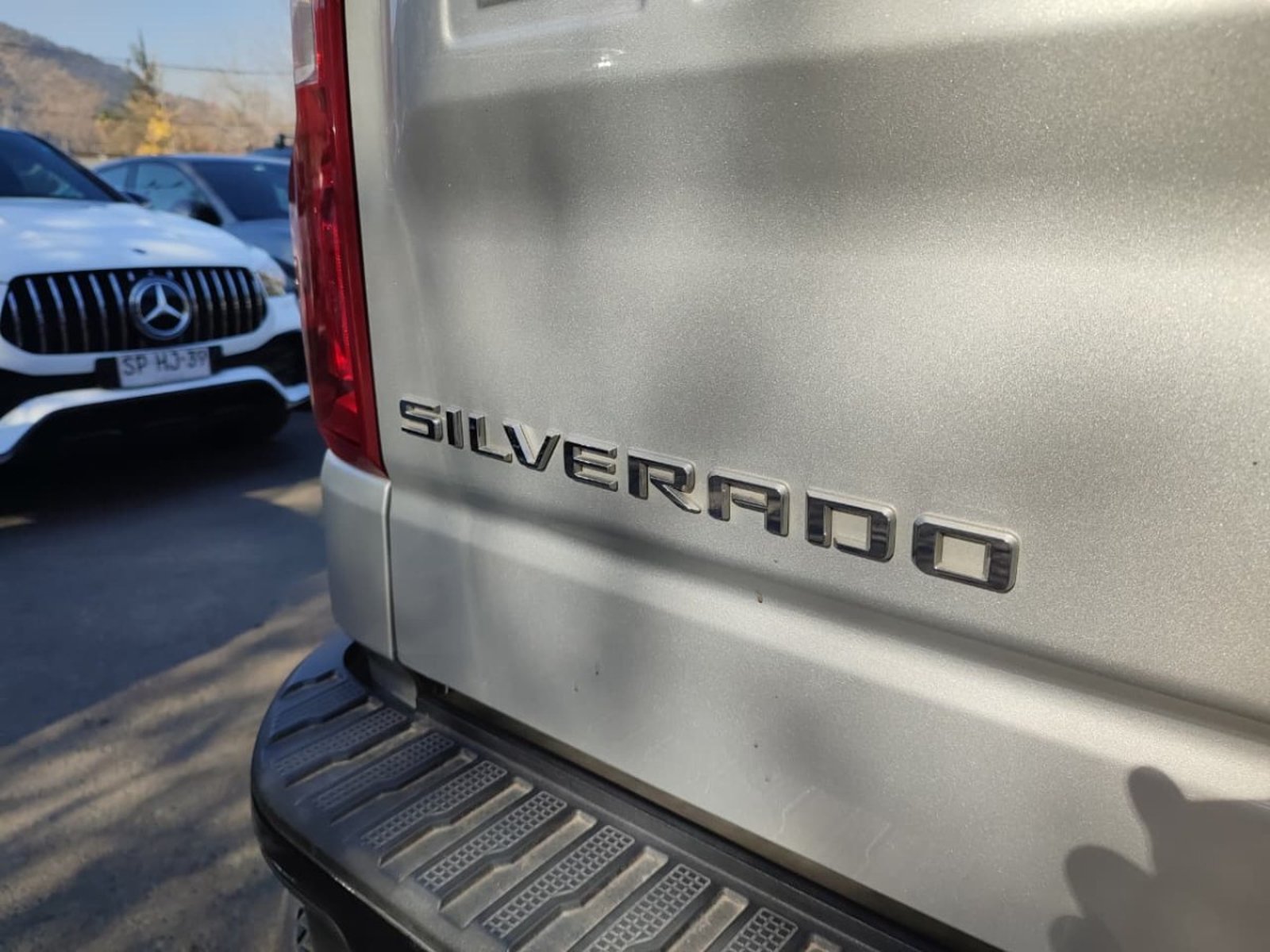 CHEVROLET SILVERADO LT TRAILBOSS 5.3 4X4 2022 - Imagen 8 de 17
