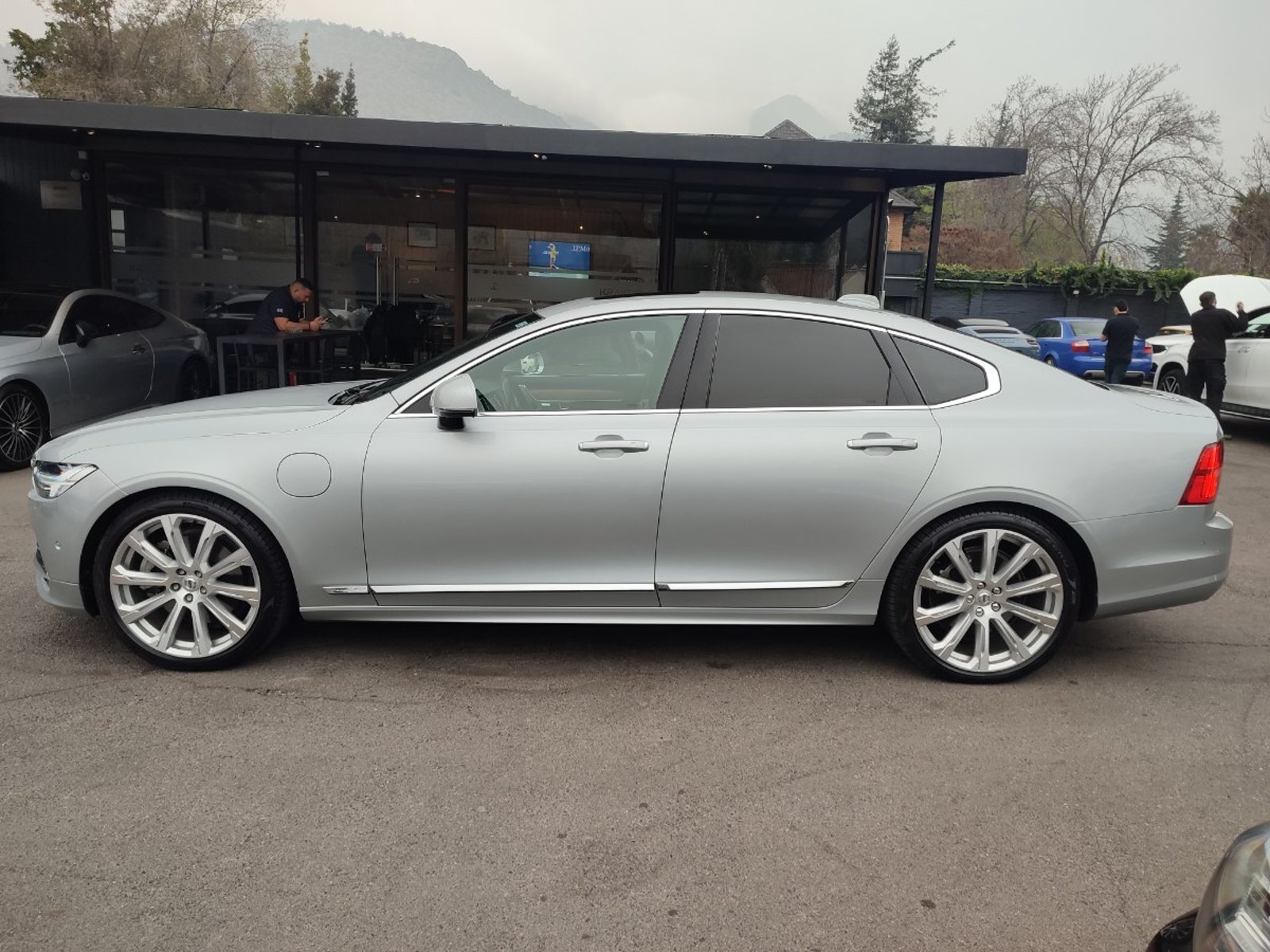 Volvo S90 T8 INSCRIPTION PHEV 4WD 2.0 2020 - Imagen 5 de 19