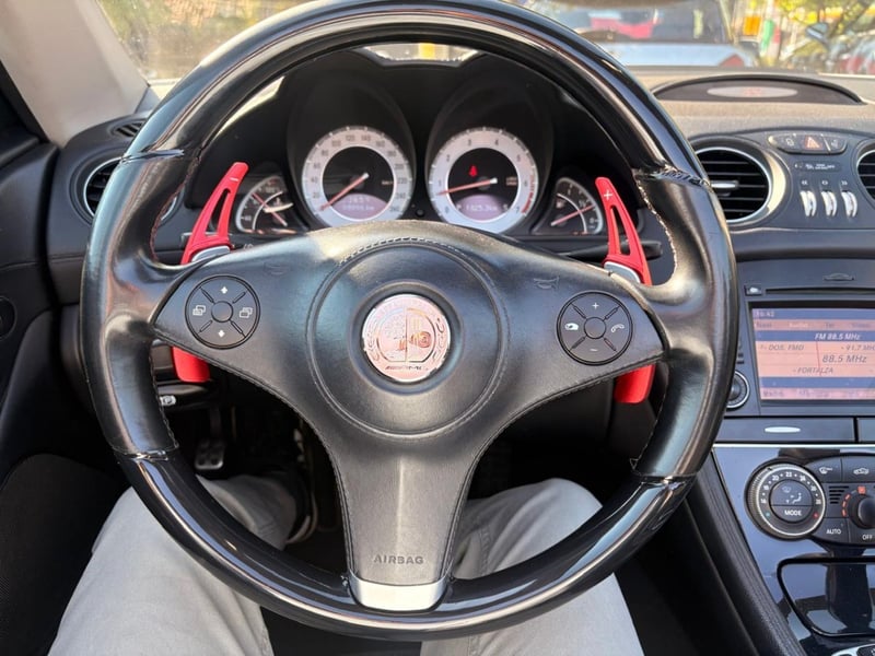 Mercedes-Benz SL 500 CABRIO 5.5 AUT 2011 - Imagen 13 de 17