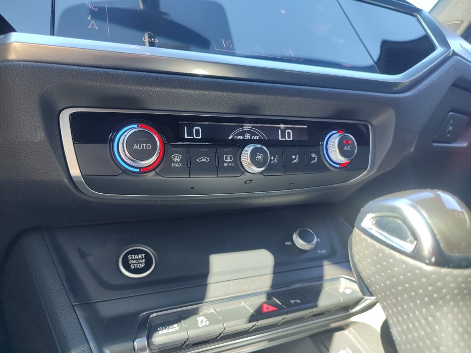 Audi Q3 SPORTBACK 35 TFSI 1.4T SLINE 2021 - Imagen 15 de 17