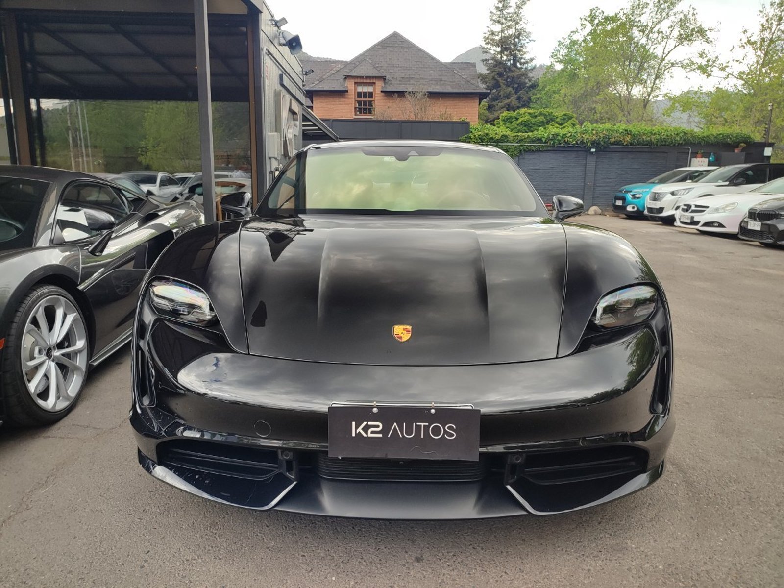 Porsche TAYCAN TURBO 4WD 2021 - Foto 2 de 18