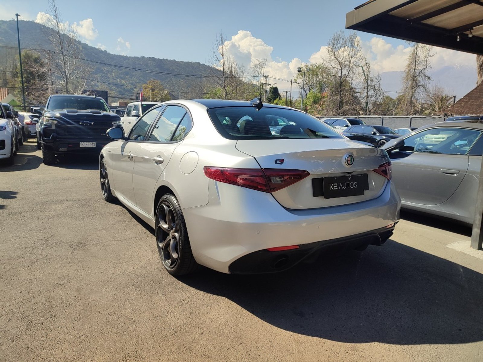 Alfa Romeo GIULIA VELOCE 2.0 TURBO 280 HP 2022 - Imagen 6 de 18