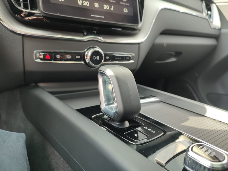 Volvo XC60 T8 CORE 4WD 2.0 2026 - Imagen 16 de 20