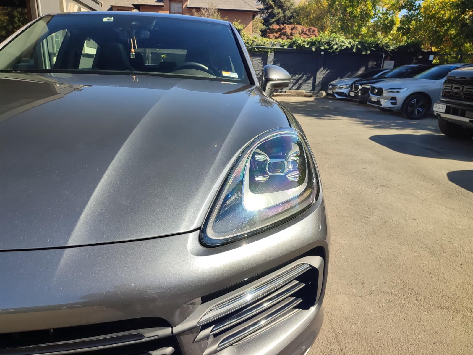 Porsche CAYENNE COUPE E3 3.0T V6 AWD 2022 - Foto 2 de 18