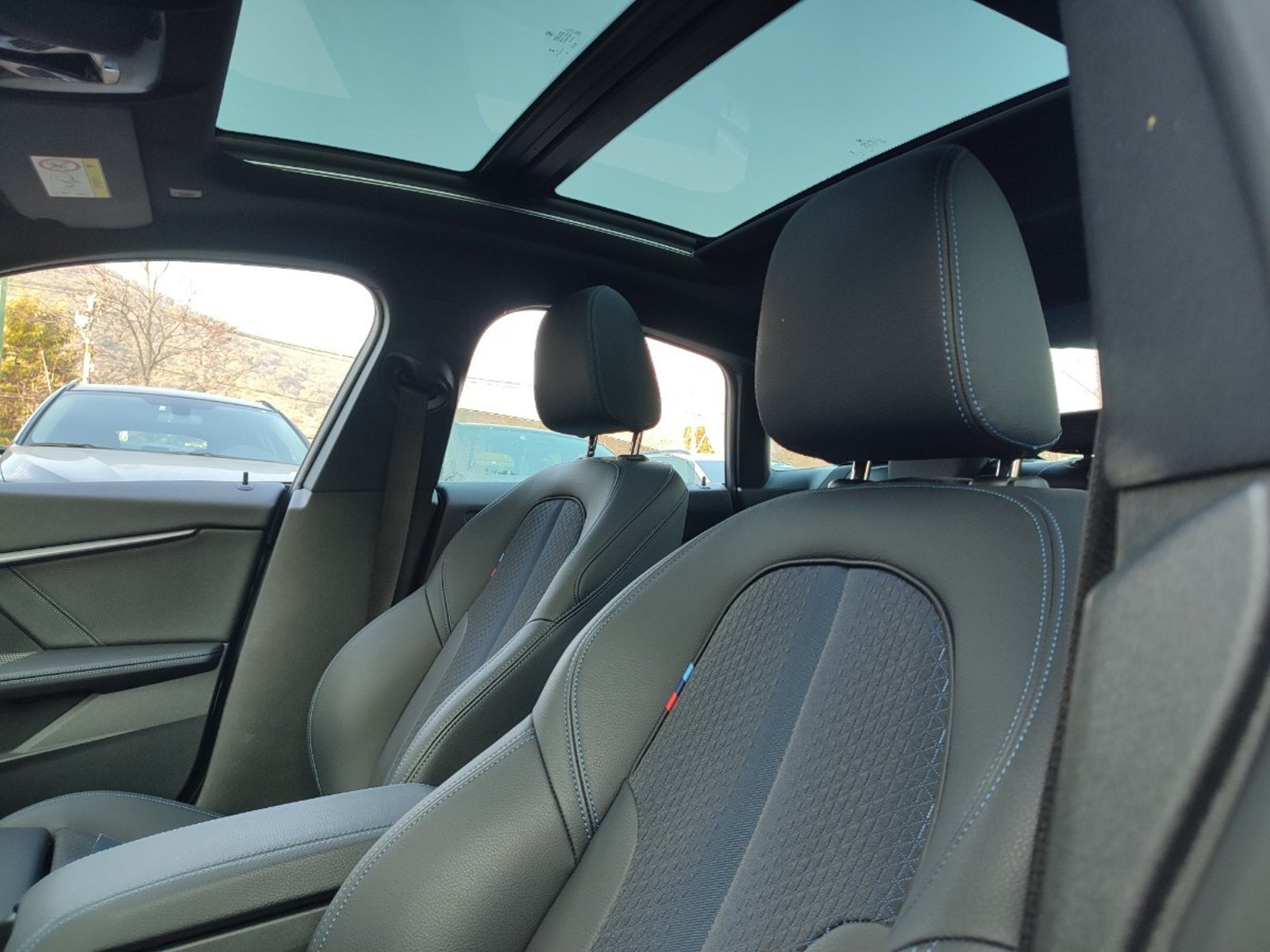 BMW 218I GRAN COUPE 1.5 AT 2025 - Imagen 12 de 17