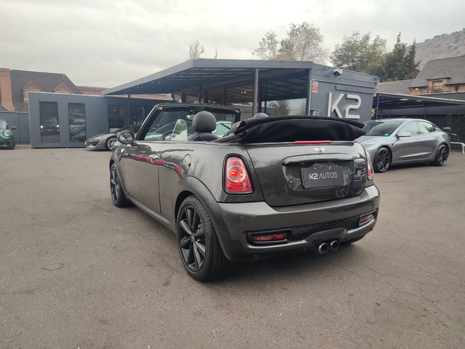 Mini COOPER S CABRIOLET 1.6 MT 2011 - Imagen 8 de 17