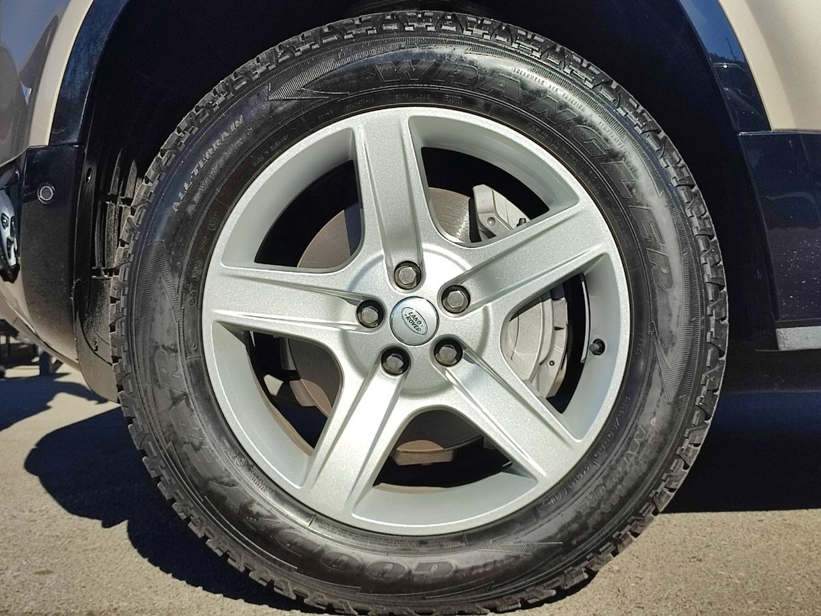 Land Rover DEFENDER X-DYNAMIC S 3.0 4WD 2023 - Foto 4 de 19