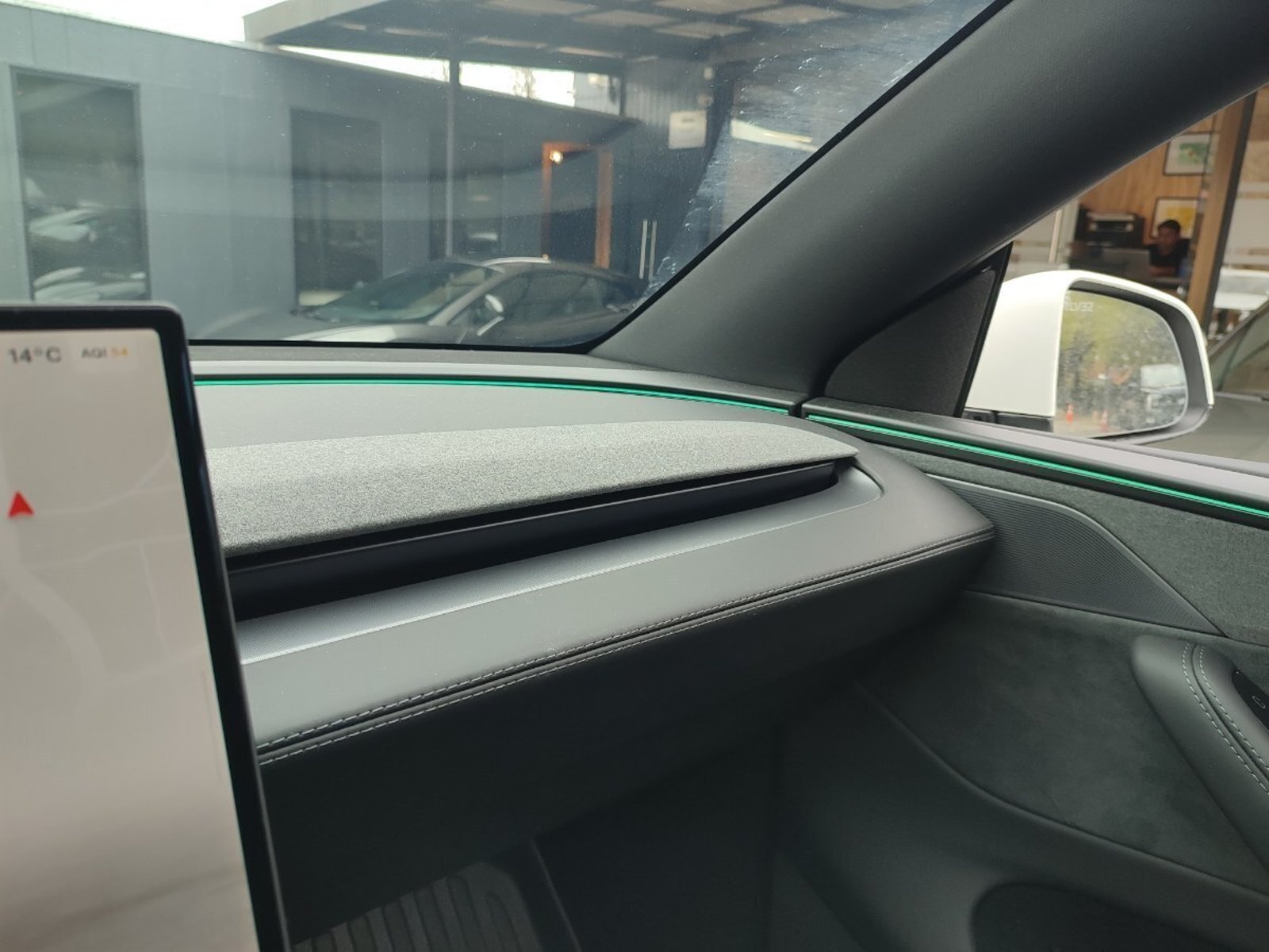 Tesla MODEL Y LONG RANGE AWD DUAL MOTOR 2026 - Imagen 16 de 17